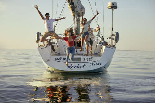 2020_redtag_l28_manwomangroup_02_g_008