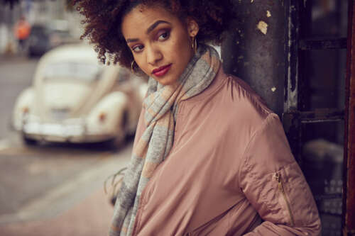 look_6_women_single_287