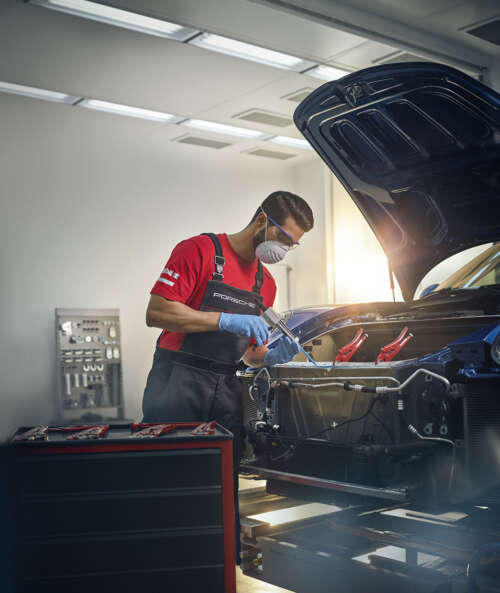 me_gluing_porsche_final_v4-copy