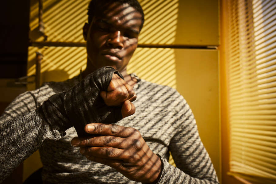 raw-b_2019_09_06_red_tag_w19_d6_0813