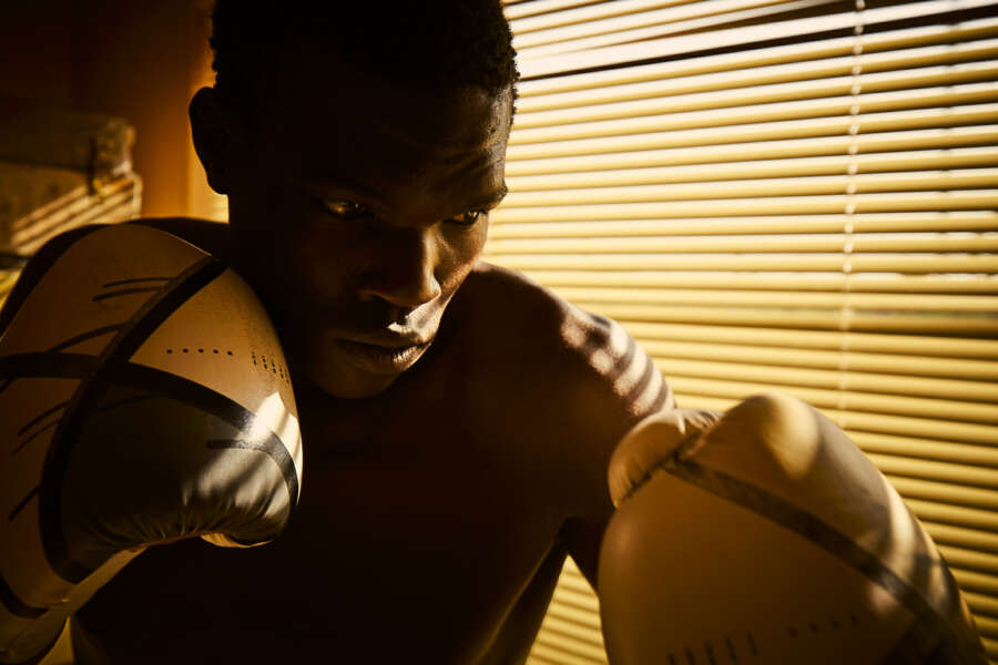 raw-b_2019_09_06_red_tag_w19_d6_1193