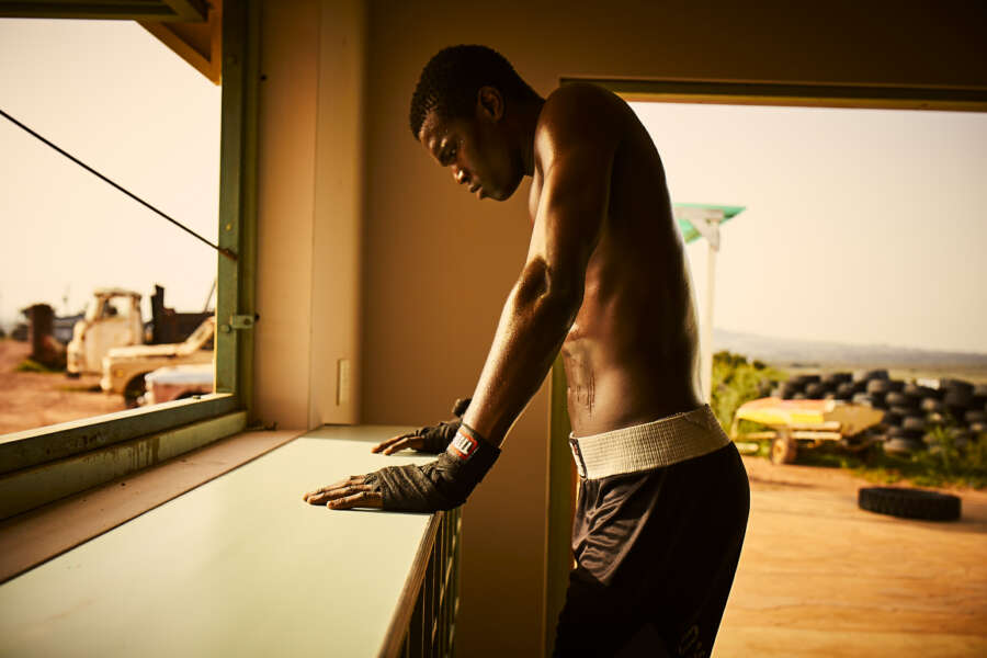 raw-b_2019_09_06_red_tag_w19_d6_1304