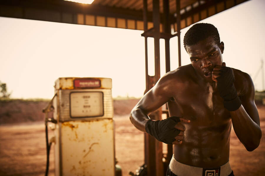 raw-b_2019_09_06_red_tag_w19_d6_1669