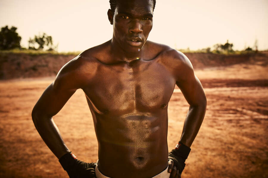 raw-b_2019_09_06_red_tag_w19_d6_1749