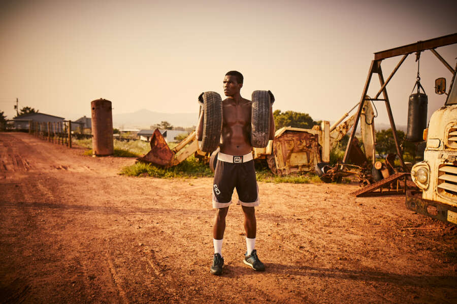 raw-b_2019_09_06_red_tag_w19_d6_1858