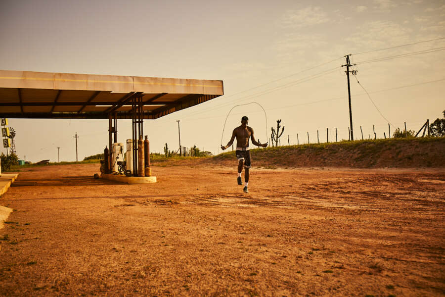 raw-b_2019_09_06_red_tag_w19_d6_2043