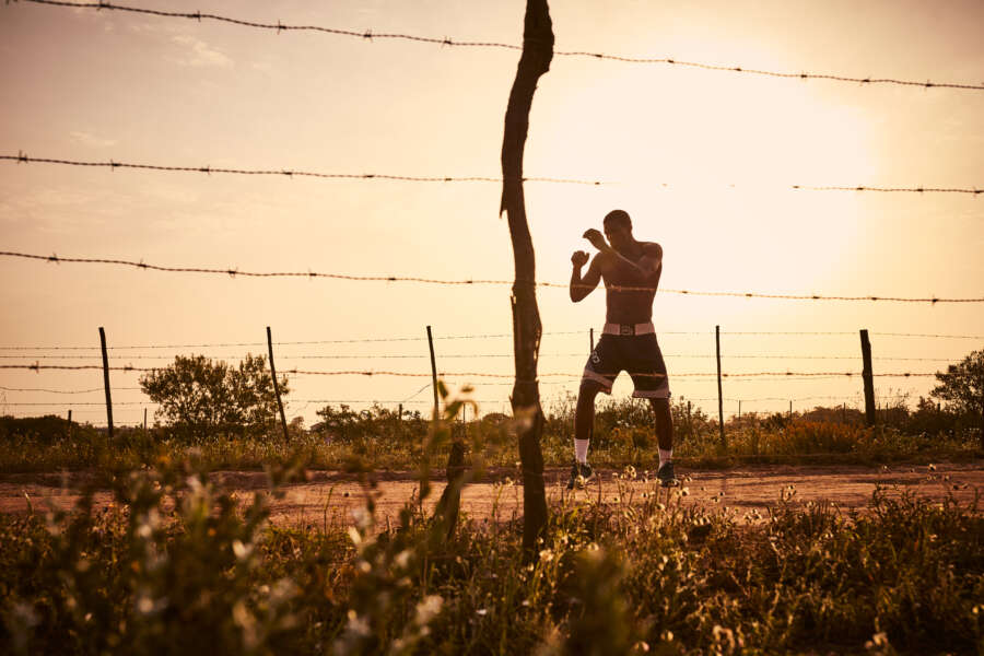 raw-b_2019_09_06_red_tag_w19_d6_2283