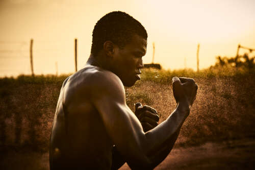 raw-b_2019_09_06_red_tag_w19_d6_3071