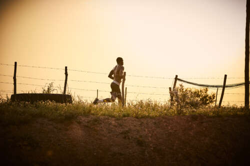 raw-b_2019_09_06_red_tag_w19_d6_3310