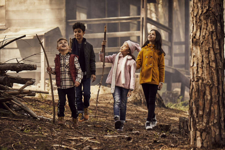 2019_08_31_red_tag_w19_s_26_jun_group_147