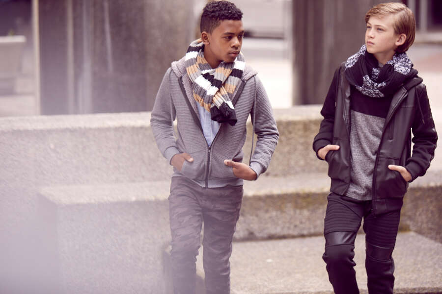 look_3__4_senior_boys_double_067