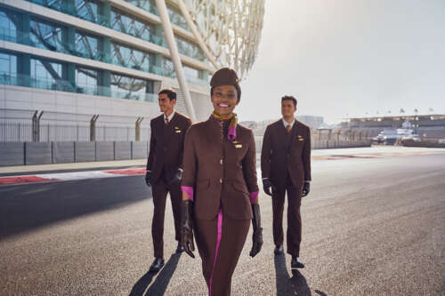 CABIN CREW YAS 02059
