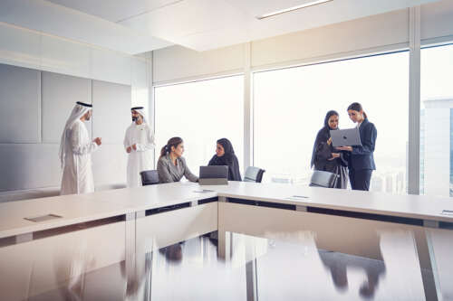 20221122_ADCB ESG_Employees_Hero Shot_Opt-B_02968_v1 copy