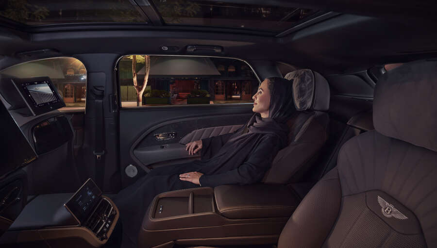 BENTLEY MASTER FINAL - Interior