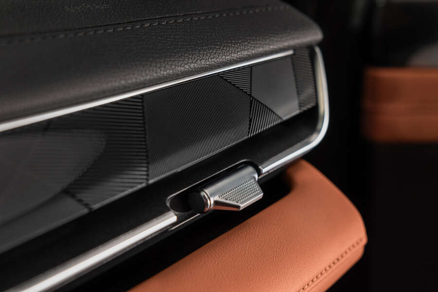 20240214_Geely Image Library_Interior_D2_AC SWITCH_00258-DS