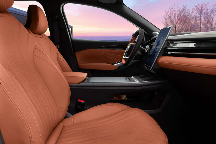 20240214_Geely Image Library_Interior_D2_CONSOLE_00300-DS