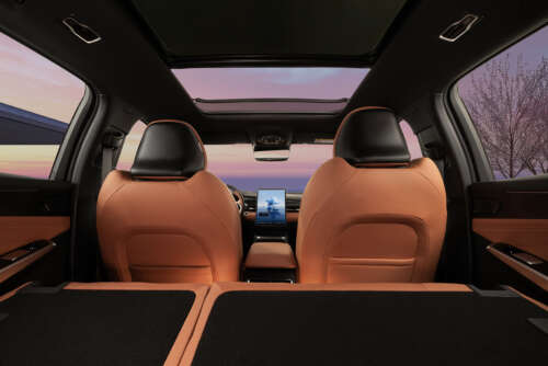 20240215_Geely Image Library_Interior_D3_BOOT INTERIOR_00085 copy