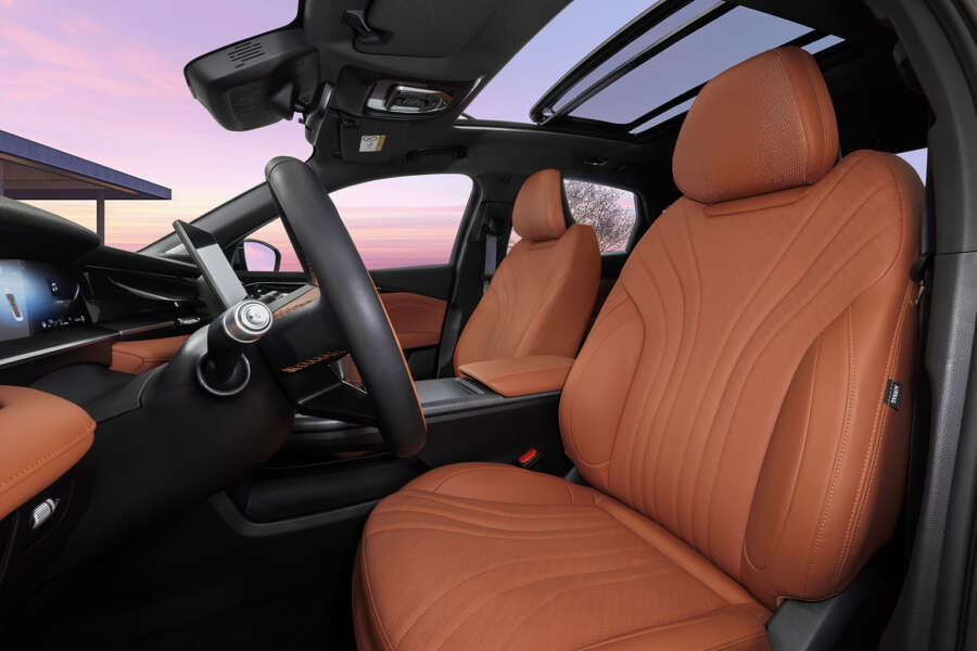 20240215_Geely Image Library_Interior_D3_FRONT SEATS_00226-Recovered copy