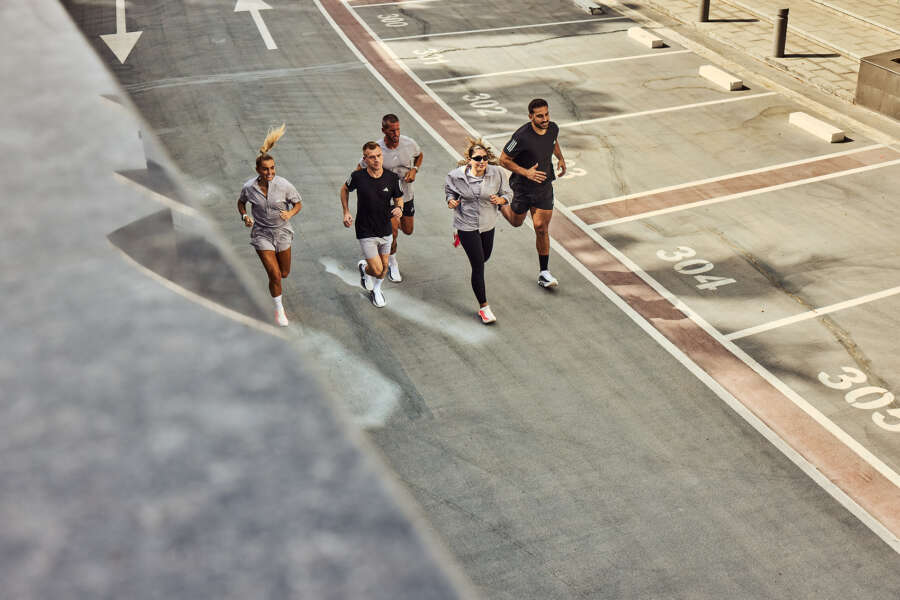 20260619_ADIDAS_AM_05300